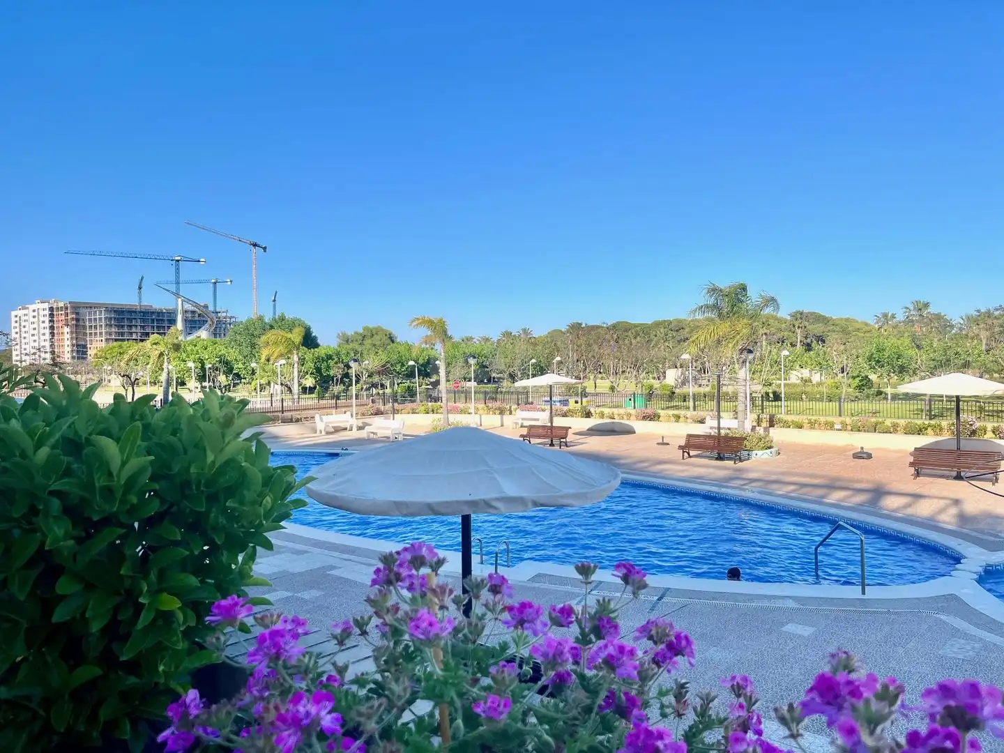 Swimming pool of Flat for sale in Oropesa del Mar / Orpesa  with Air Conditioner, Heating and Terrace