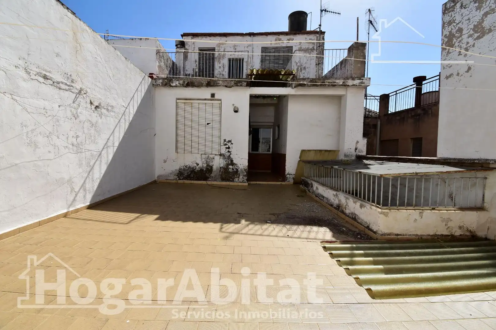 Vista exterior de Casa o xalet en venda en Bellreguard amb Terrassa