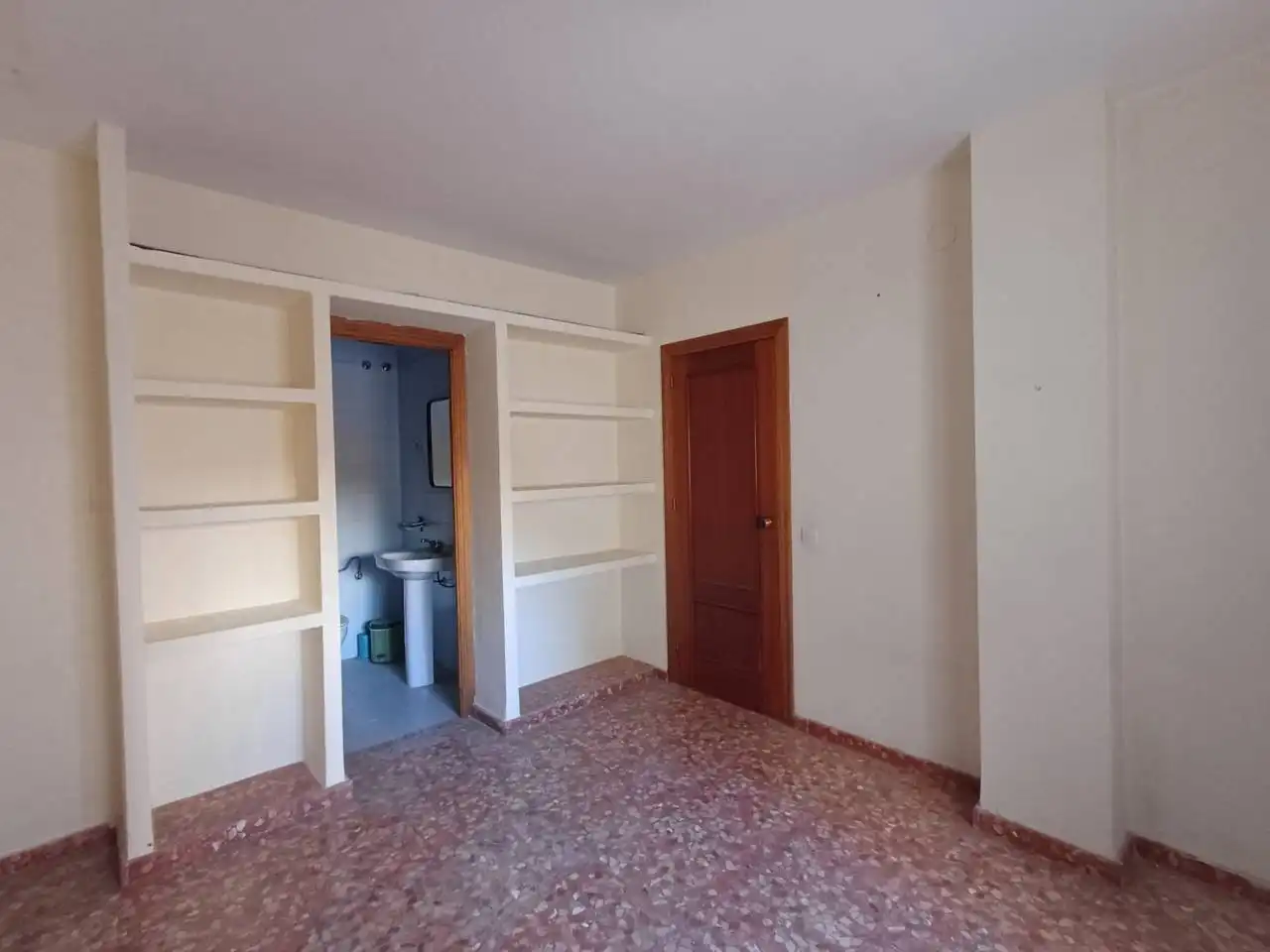 Habitación de Piso en venta en Huelva con Aire acondicionado