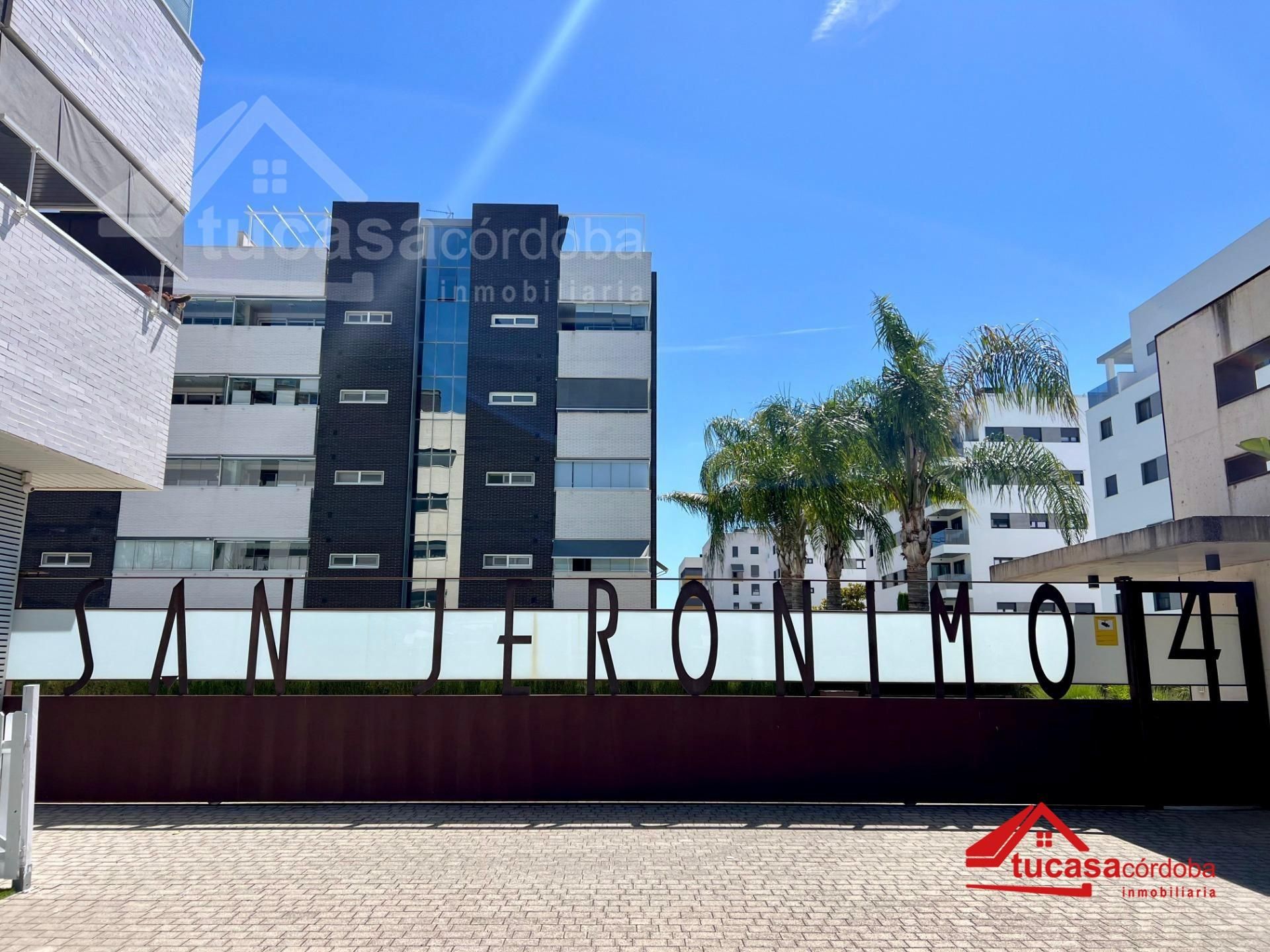 Pis en venda a Poniente-Norte - Miralbaida - Parque Azahara