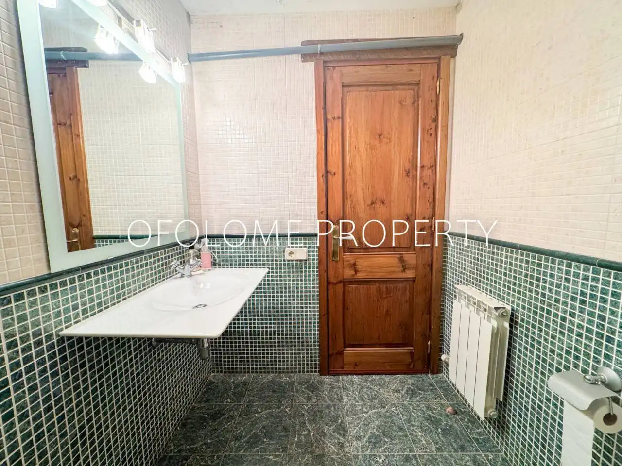 Bany de Casa o xalet en venda en Sant Llorenç Savall amb Aire condicionat, Calefacció i Jardí privat