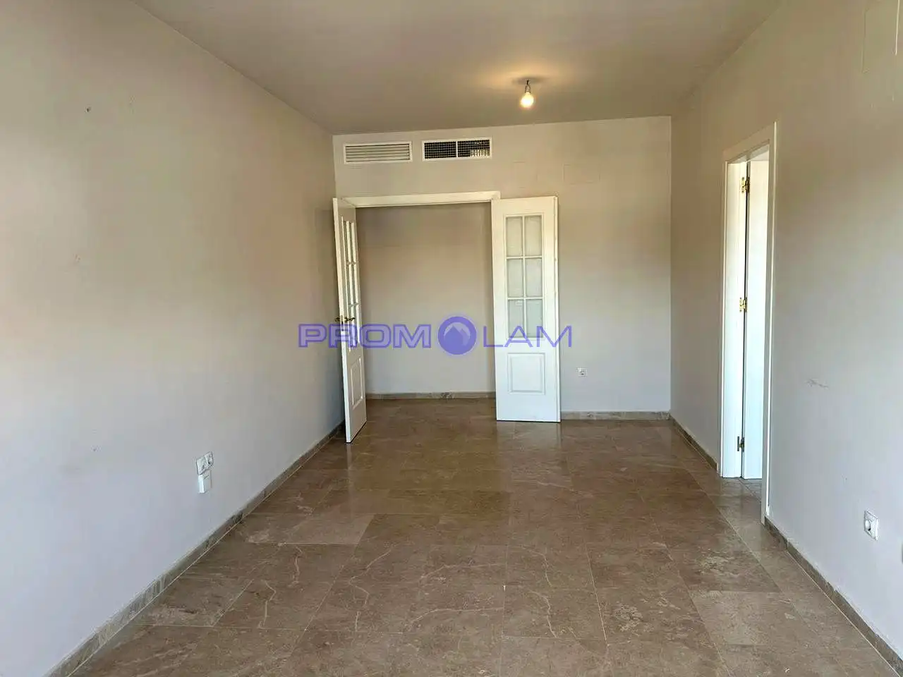 Habitación de Piso en venta en Gelves con Terraza