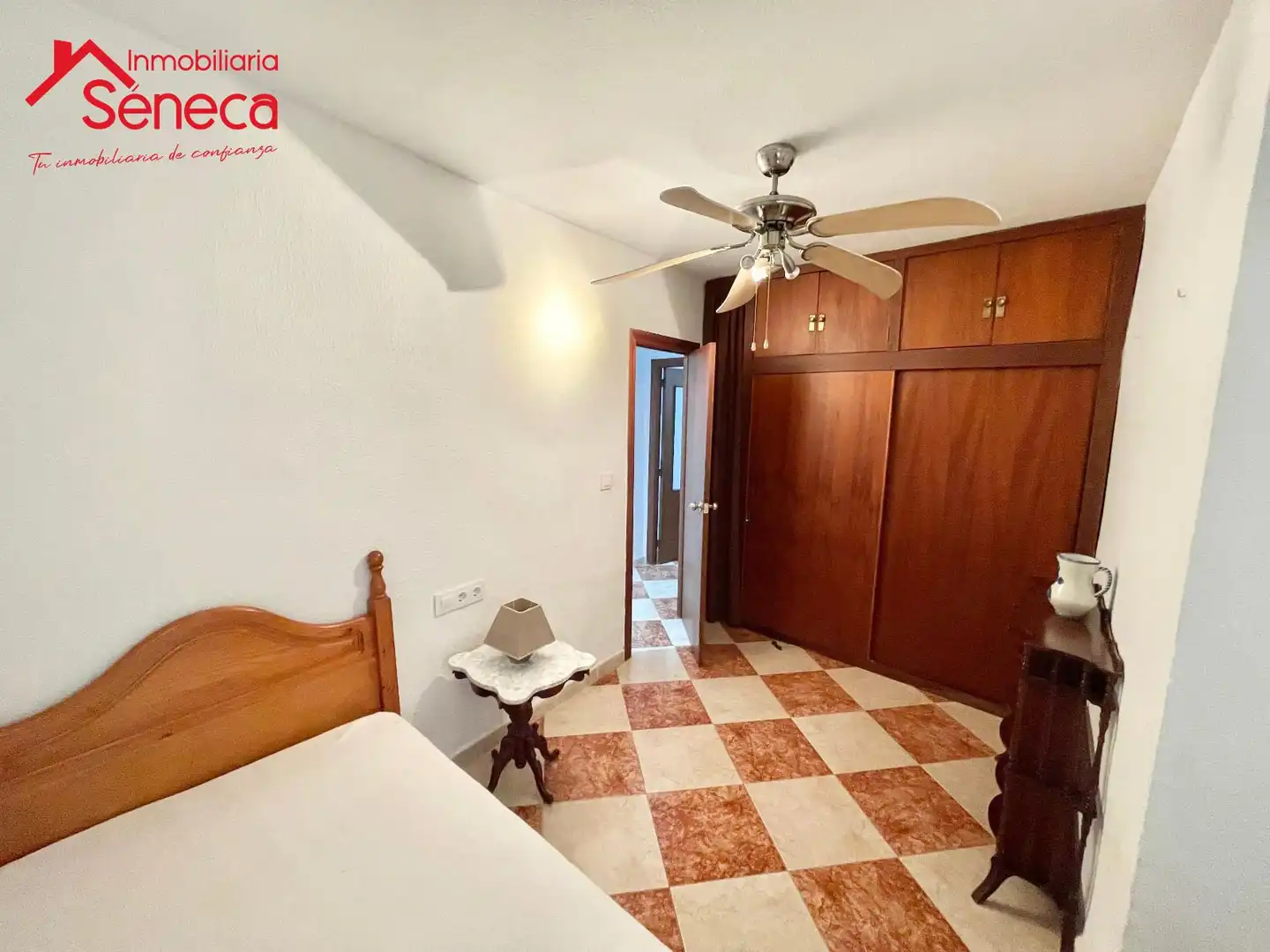 Schlafzimmer von Wohnung zum Verkauf in Córdoba mit Klimaanlage, Heizung und Terrasse
