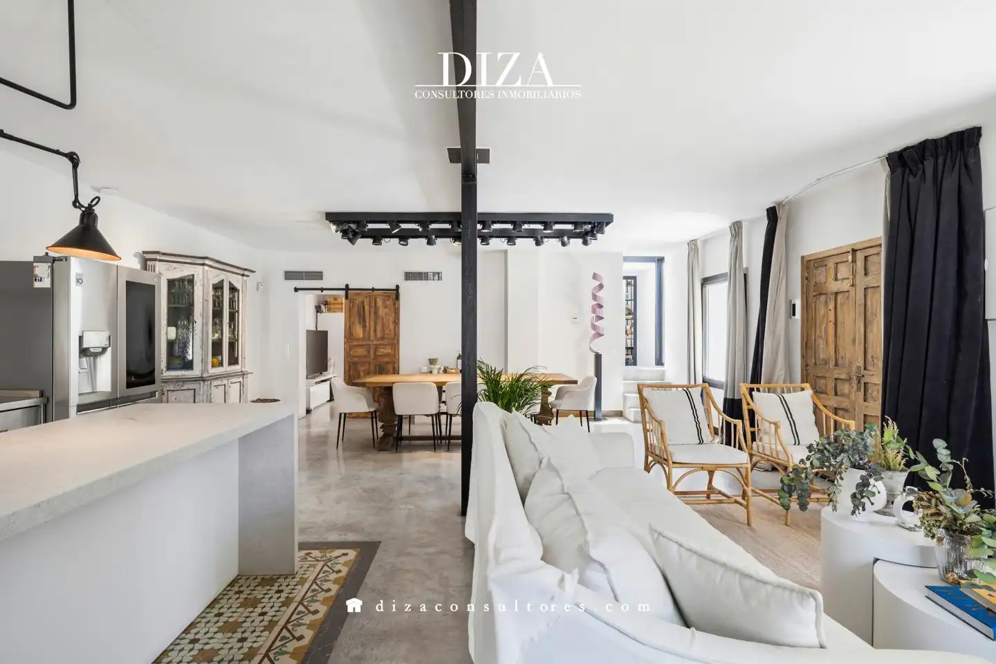 Sala d'estar de Casa o xalet de lloguer en Madrid amb Aire condicionat, Calefacció i Jardí privat