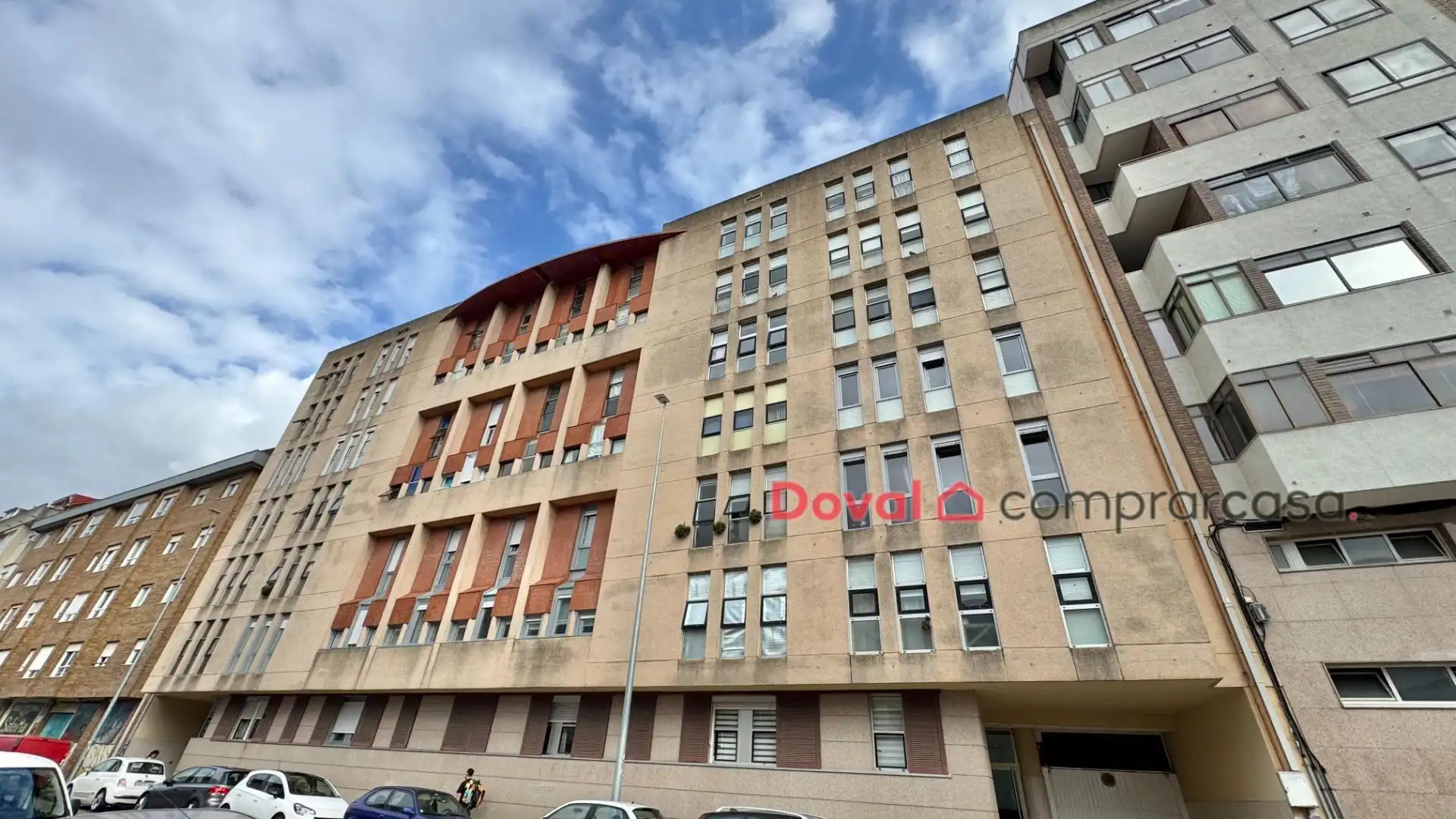 Vista exterior de Dúplex en venta en Centro Urbano
