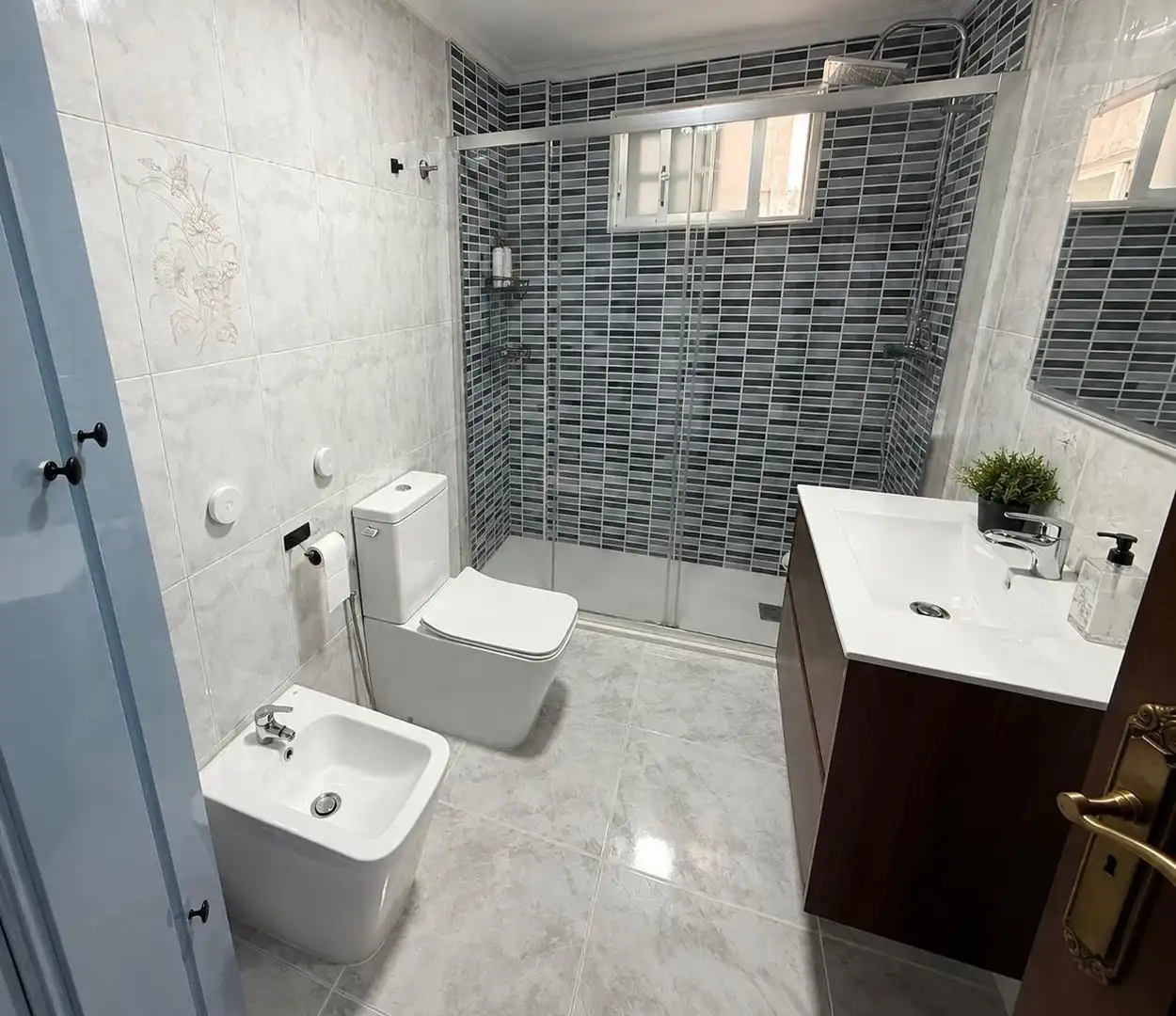 Bany de Apartament en venda en A Pobra do Caramiñal amb Calefacció i Traster