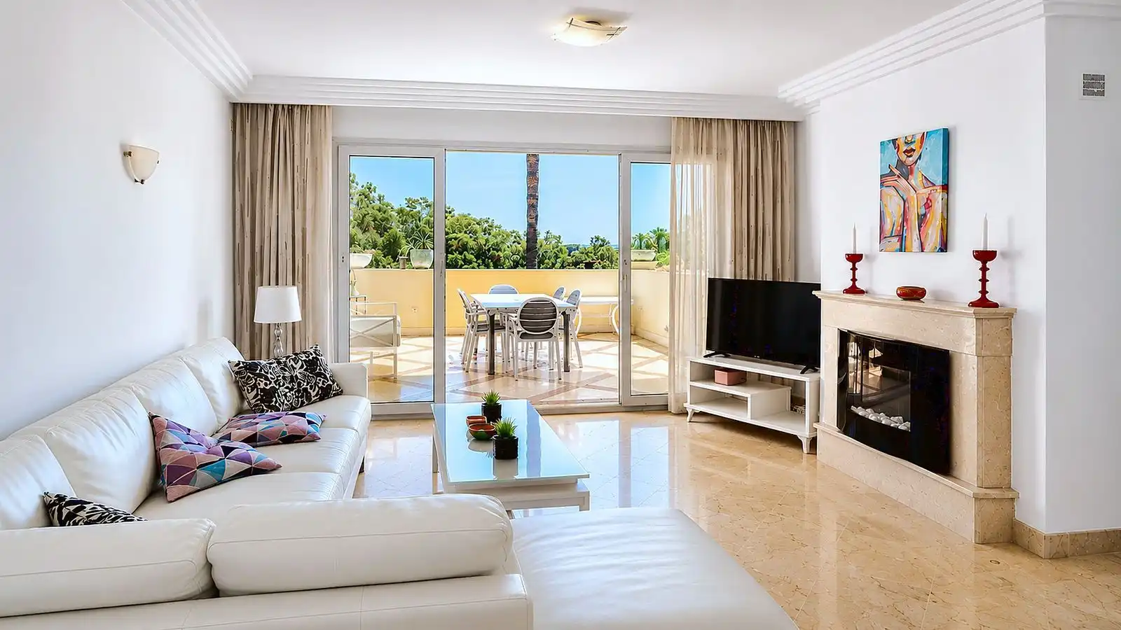 Apartment with pool for sale in Urbanizacion Majestic Hills 10, imagen 6