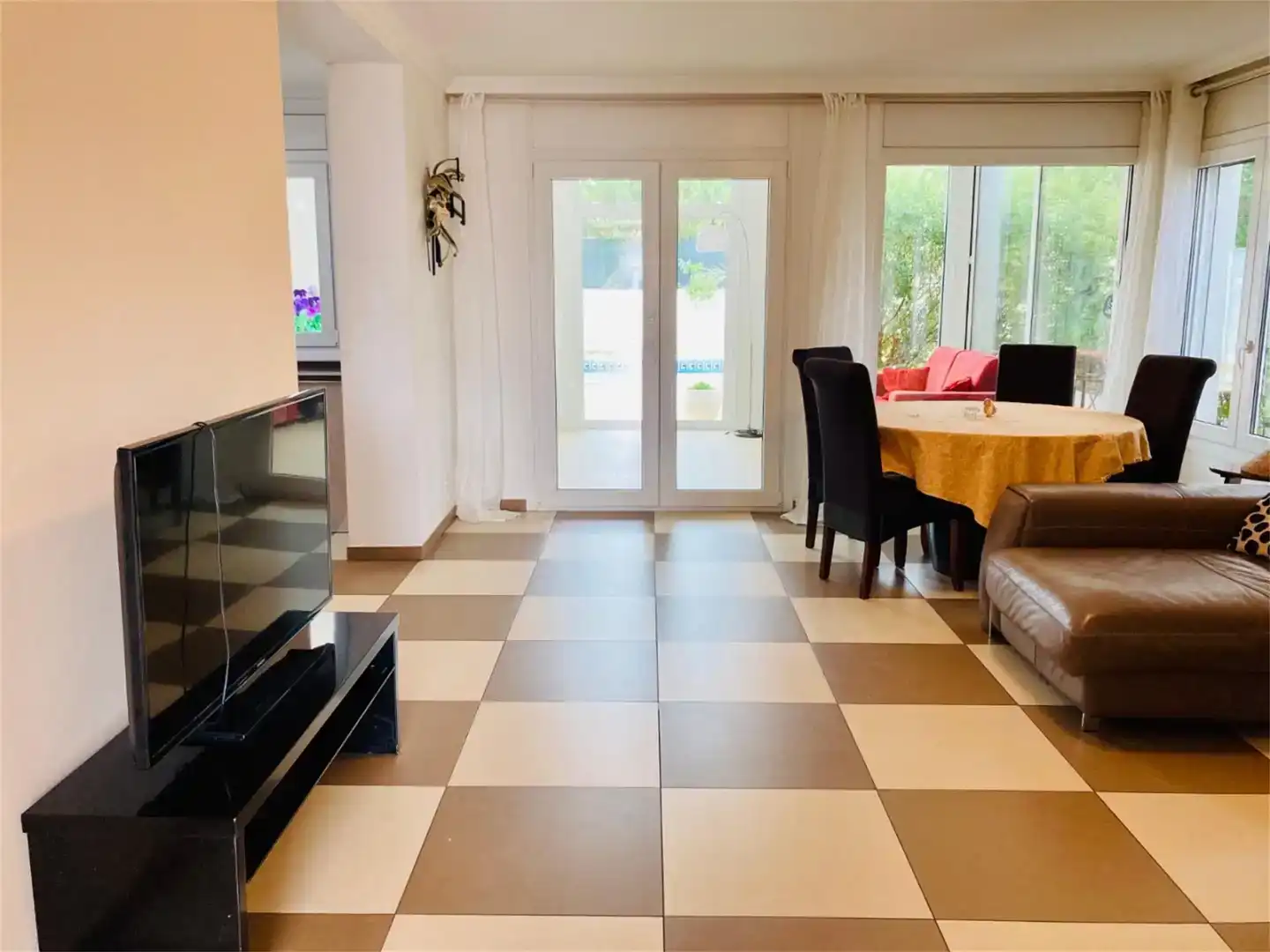 Esszimmer von Wohnung zum Verkauf in Peni
