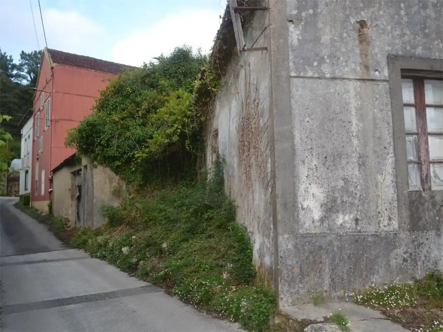 Vista exterior de Pis en venda en Rianxo amb Jardí privat i Balcó