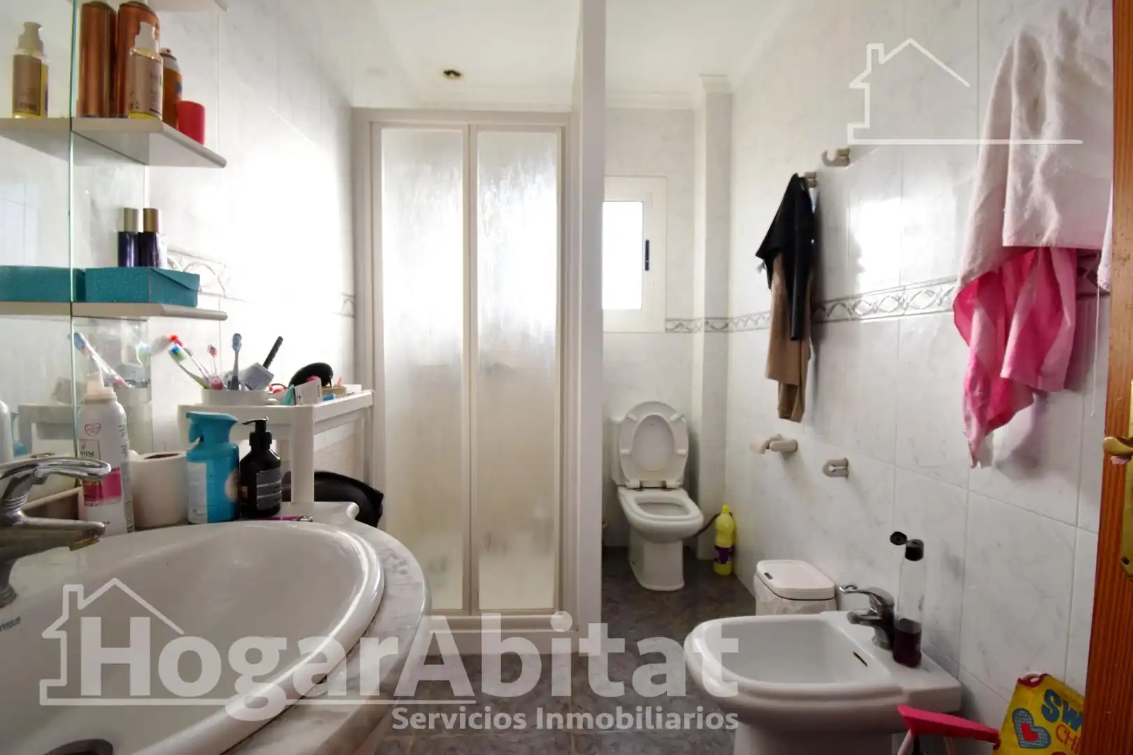 Baño de Casa o chalet en venta en Oliva con Aire acondicionado, Jardín privado y Terraza