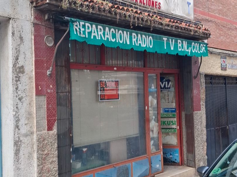 Premises for sale in  Madrid Capital
