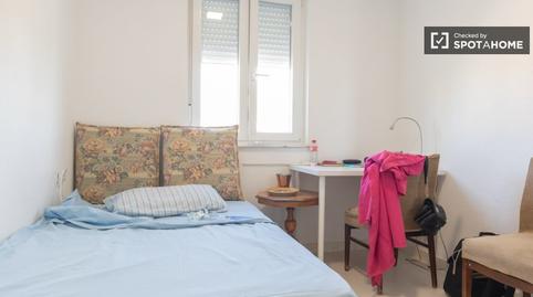 Photo 2 of Flat to share in Lucero, Madrid