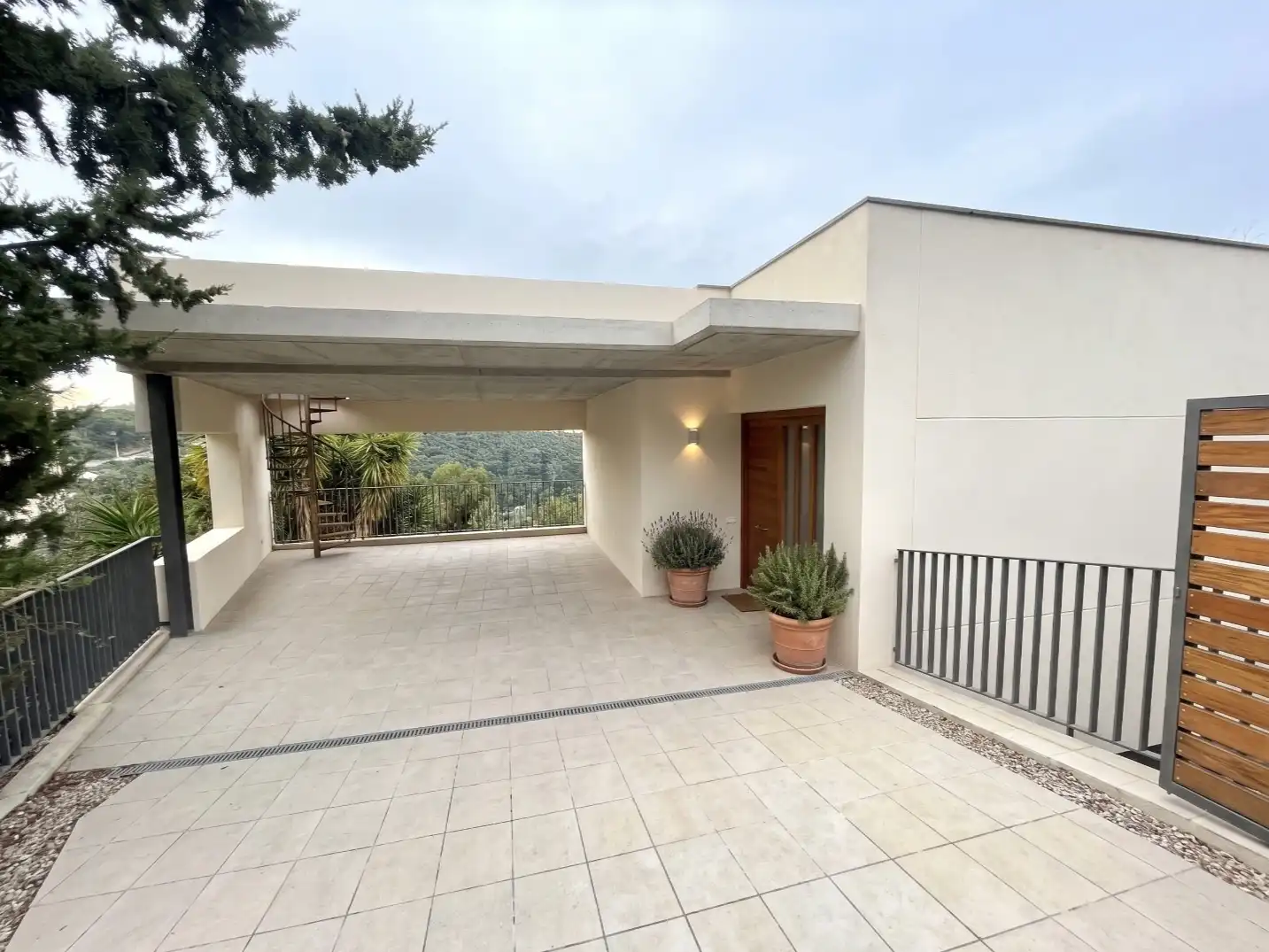 Villa mit Pool zum Verkauf in Calle Tomàs Breton 9