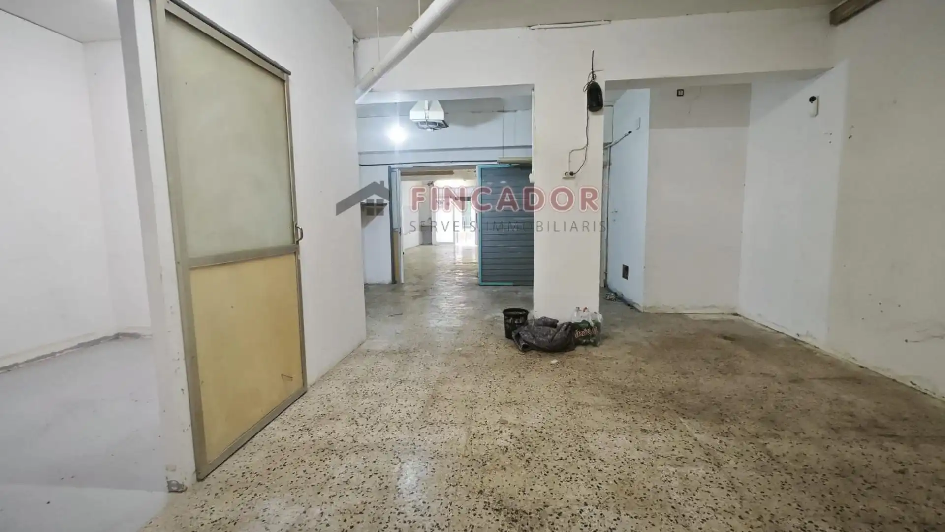 Local comercial en venta en Carrer de Salinas, imagen 8