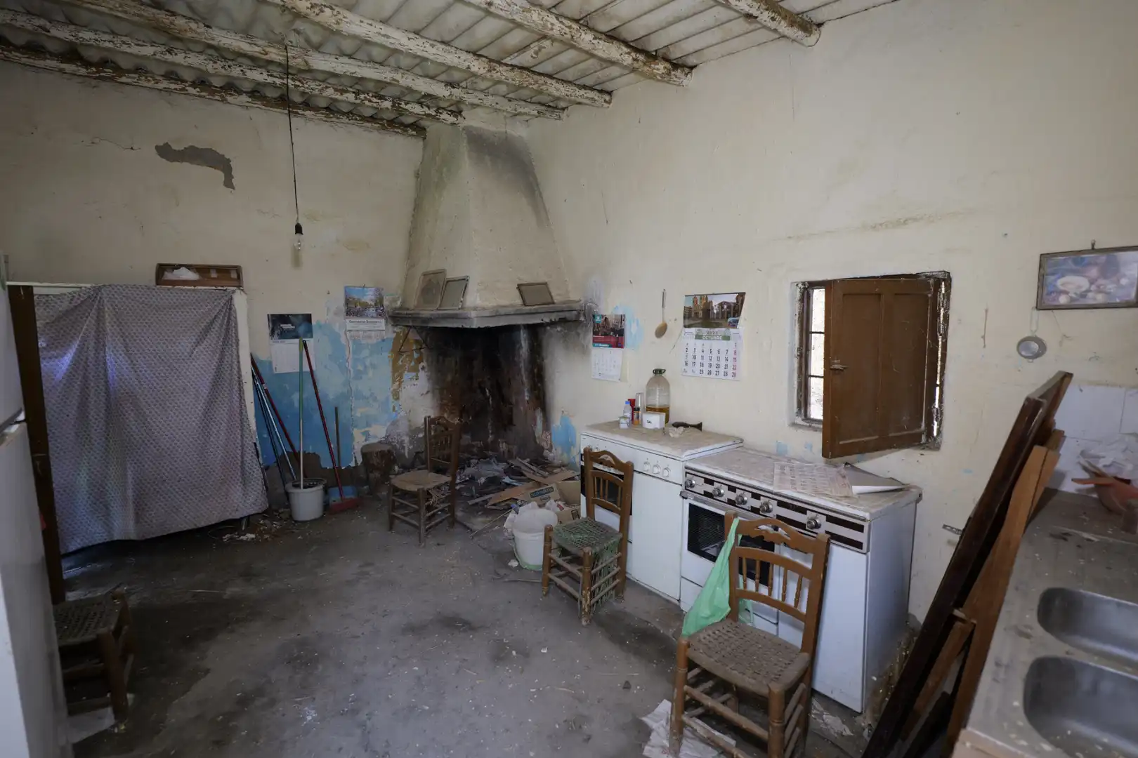 Cocina de Casa adosada en venta en Turón con Jardín privado