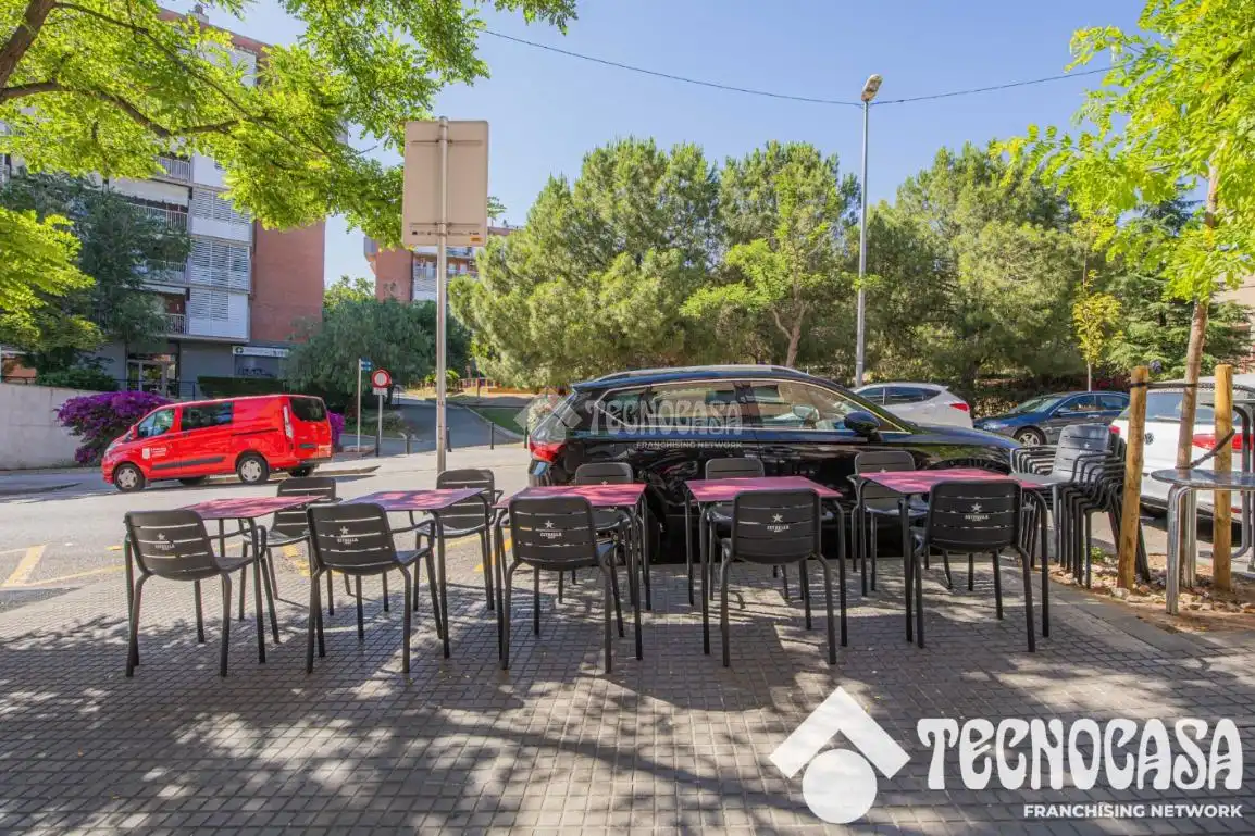 Business premises for sale in Sant Vicenç Dels Horts, imagen 4