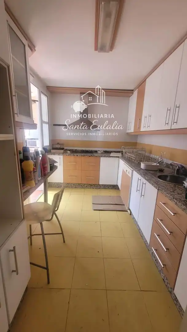 Kitchen of Flat for sale in Mérida  with Air Conditioner, Heating and Parquet flooring