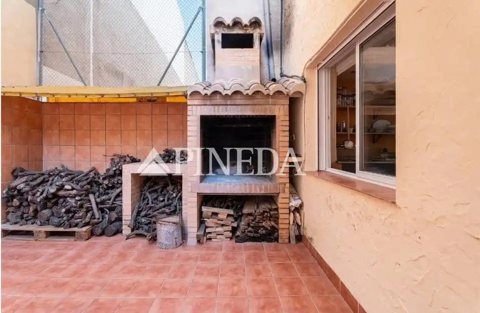 Terrassa de Casa adosada en venda en Soneja amb Aire condicionat, Calefacció i Terrassa