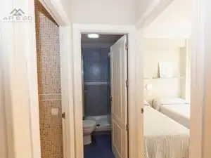 Bathroom of Flat for rent in Almuñécar  with Air Conditioner, Terrace and Furnished