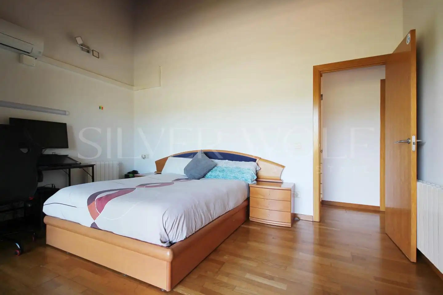 Habitación de Casa o chalet en venta en Vallirana con Aire acondicionado, Calefacción y Jardín privado