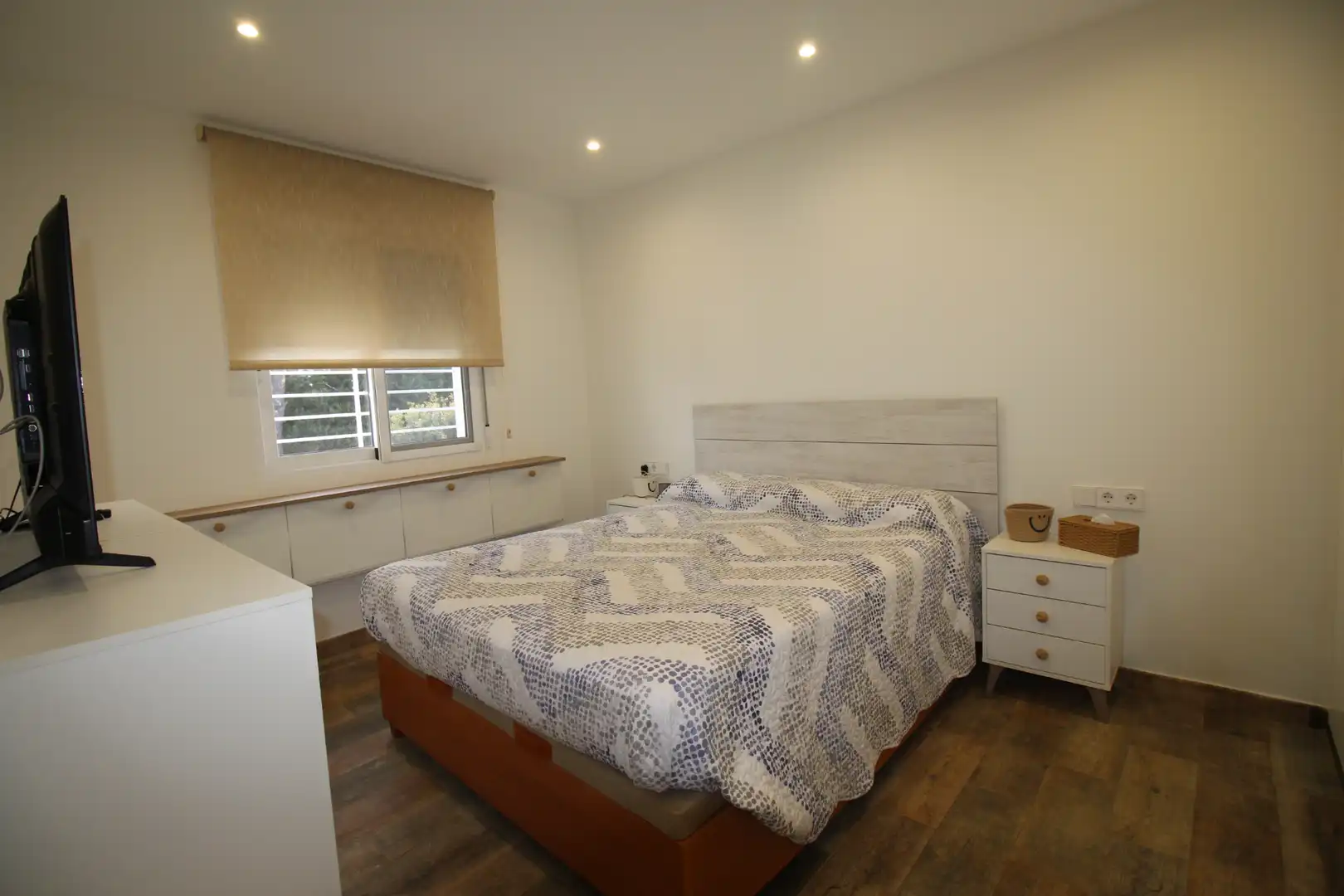 Habitación de Casa o chalet en venta en Llombai con Aire acondicionado, Calefacción y Jardín privado