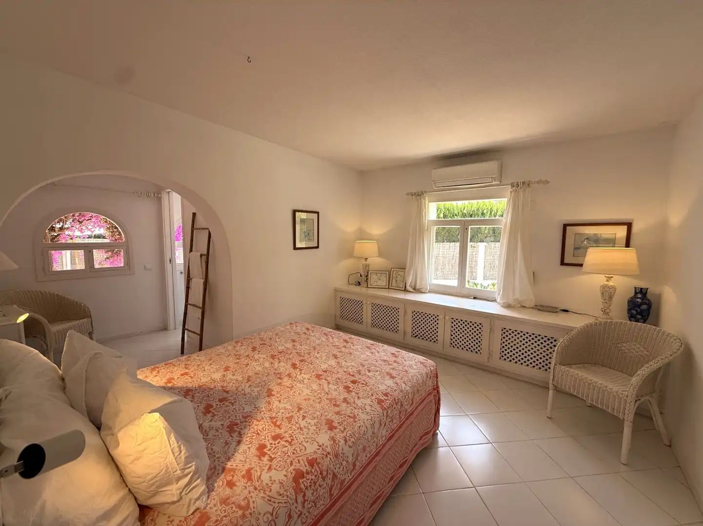 Bedroom of Houses for sale in Santa Eulària des Riu  with Air Conditioner, Heating and Terrace
