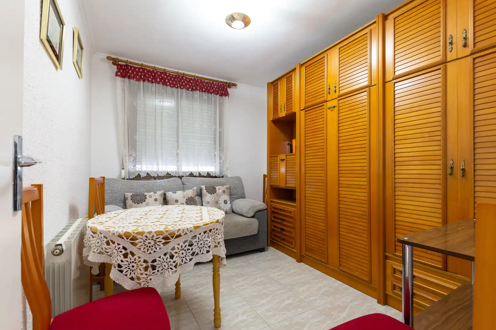 Bedroom of Flat for sale in Rubí  with Air Conditioner, Heating and Terrace