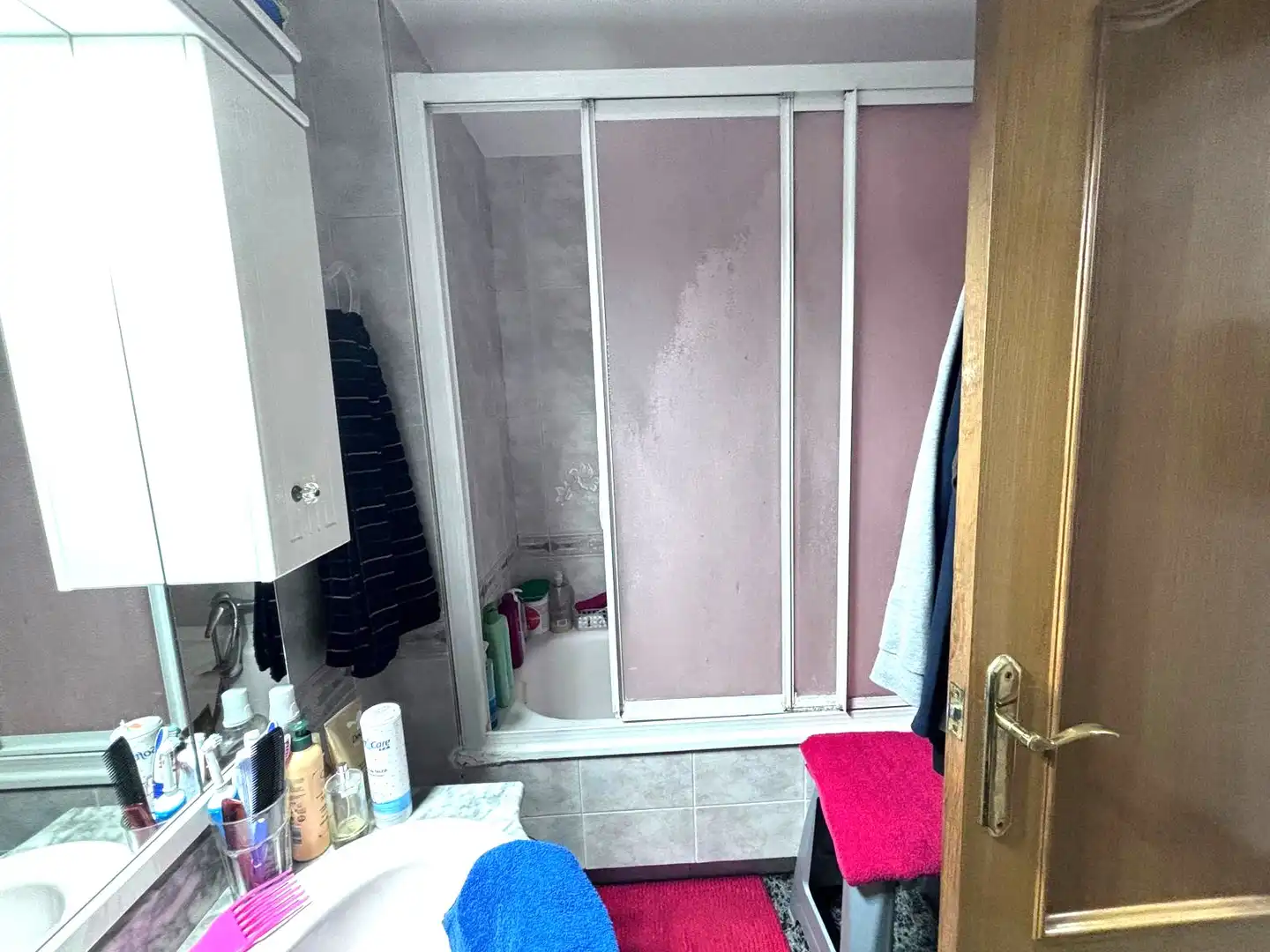 Bany de Dúplex en venda en L'Hospitalet de Llobregat amb Aire condicionat, Calefacció i Balcó