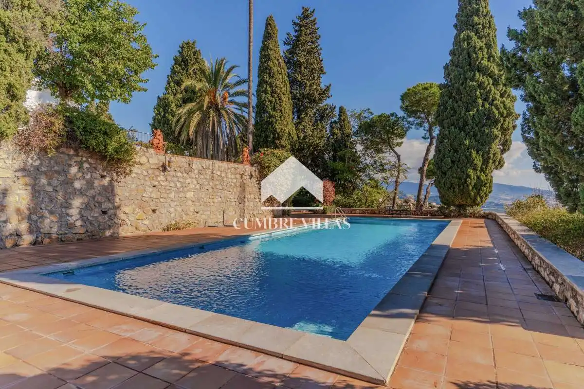 Piscina de Casa o chalet en venta en Salobreña con Calefacción, Jardín privado y Terraza