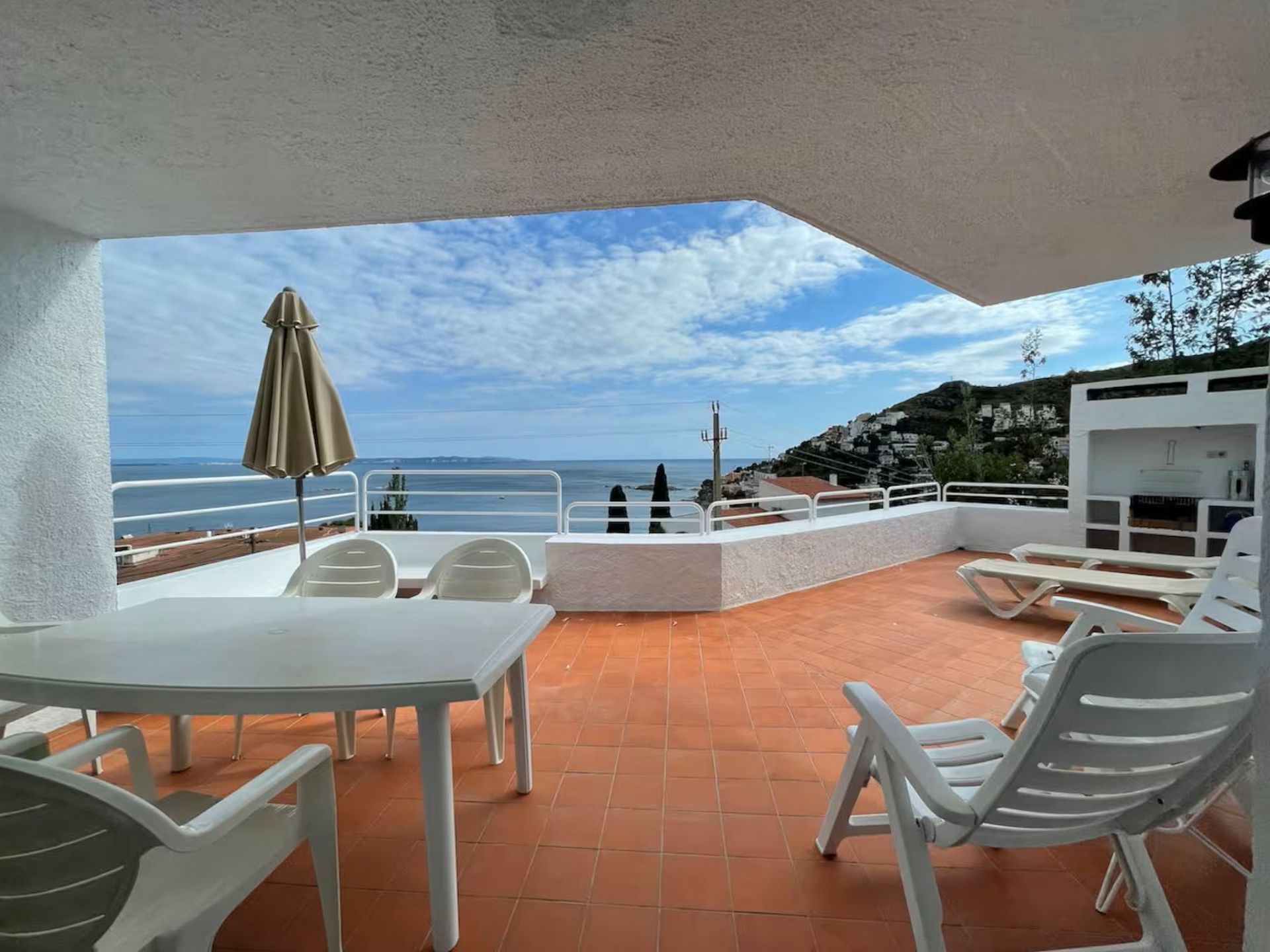 Terrace of Flat to rent in Roses  with Air Conditioner, Furnished and TV