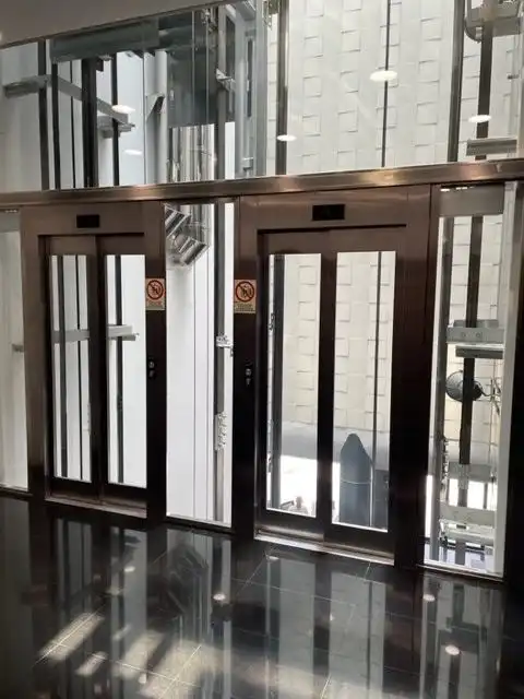 Oficina de lloguer en L'Hospitalet de Llobregat amb Aire condicionat, Calefacció i Terrassa