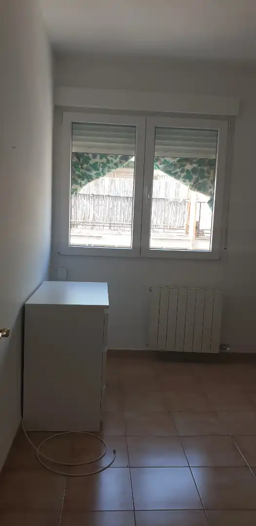 Bedroom of Flat for rent in Granada  with Air Conditioner, Heating and Furnished
