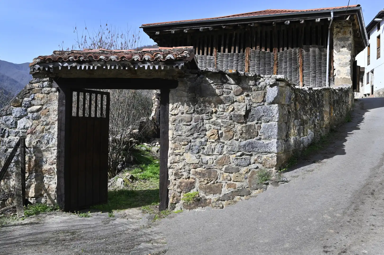 Exterior view of Country homes for sale in Camaleño  with Heating, Private garden and Terrace