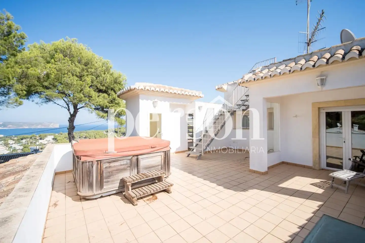 Terrace of Houses for sale in Jávea / Xàbia  with Air Conditioner, Heating and Private garden