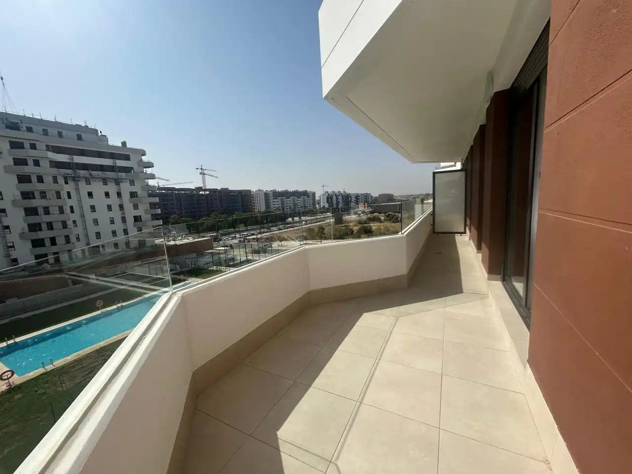 Terrace of Flat for rent in Dos Hermanas  with Air Conditioner and Terrace