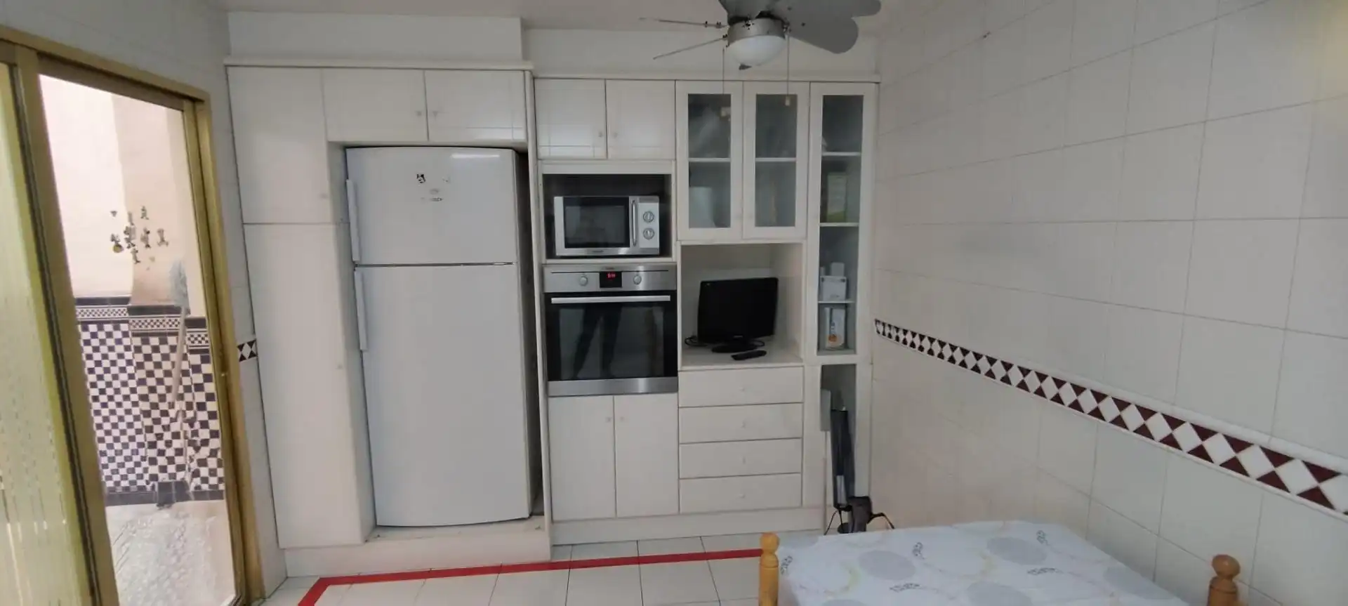 Kitchen of Flat for sale in Elche / Elx  with Furnished and Balcony