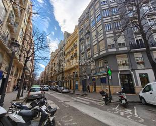 Vista exterior de Edifici en venda en  Valencia Capital