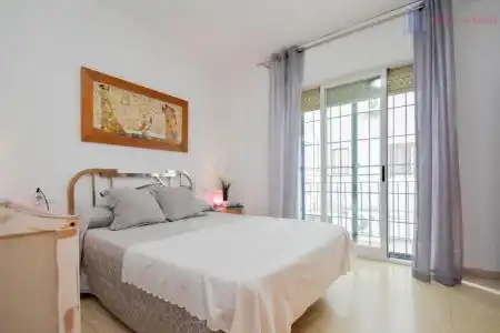 Schlafzimmer von Wohnung zum Verkauf in Granada