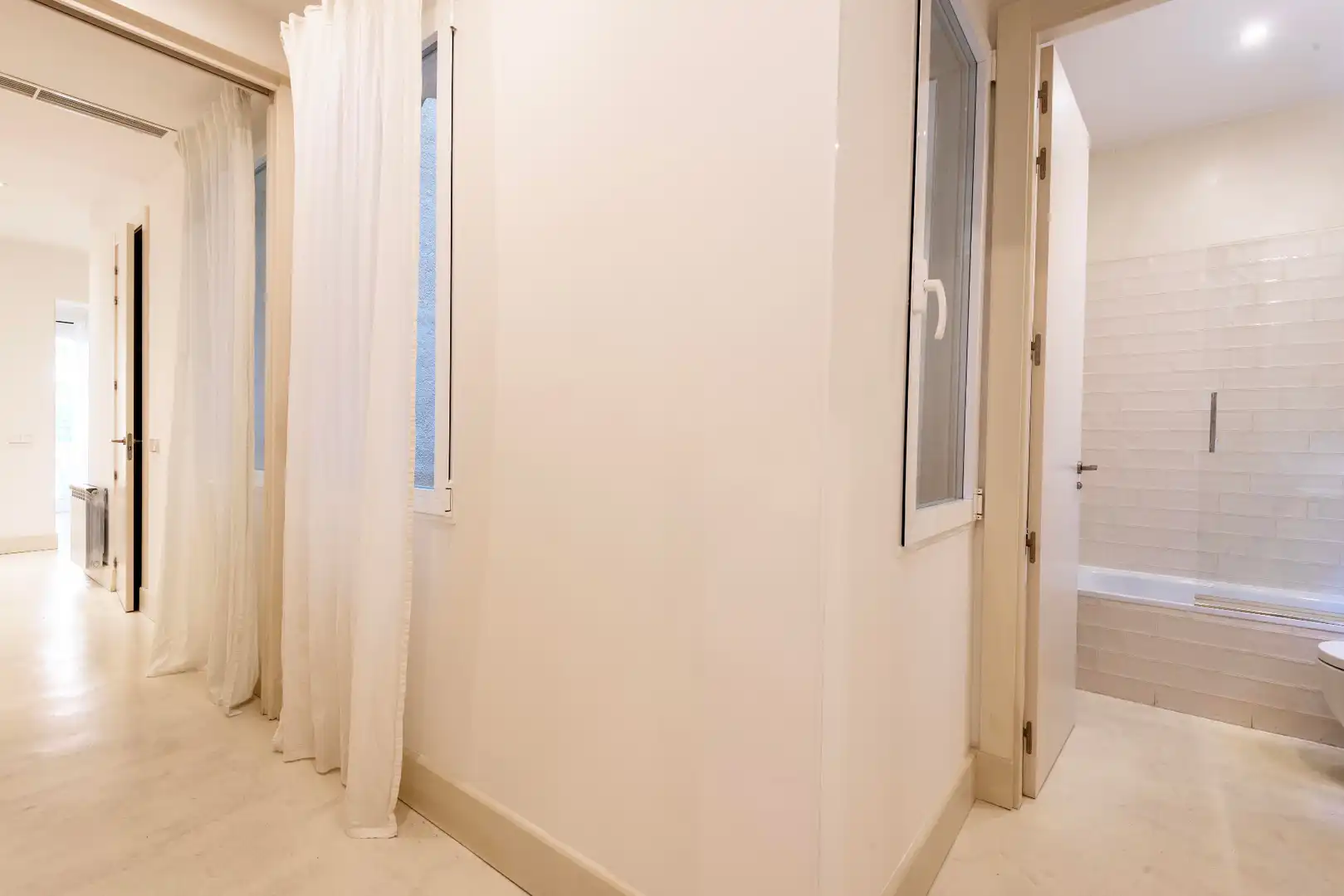 Flat for rent in Madrid  with Air Conditioner, Heating and Parquet flooring
