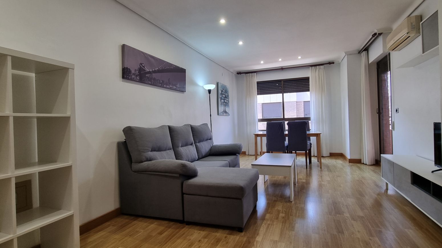 Flat for rent in Vila-real - Avenida Francisco Tarrega, Piscinas
