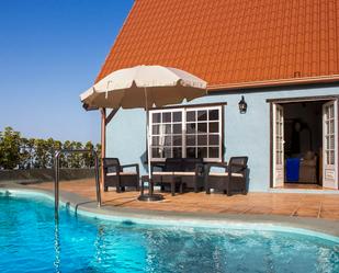 Terrassa de Finca rústica en venda en Santa Úrsula amb Jardí privat, Terrassa i Piscina