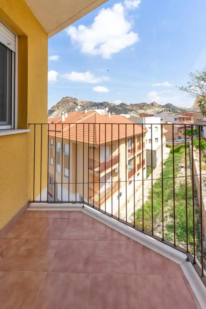 Terrasse von Wohnung zum Verkauf in Archena mit Klimaanlage, Heizung und Abstellraum