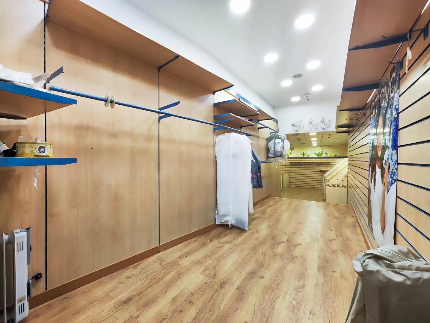 Commercial properties for rent in Puertollano  with Air Conditioner, Parquet flooring and Furnished