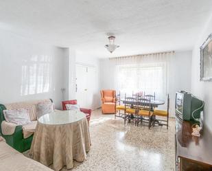Sala d'estar de Casa adosada en venda en Armilla amb Terrassa, Balcó i Alarma