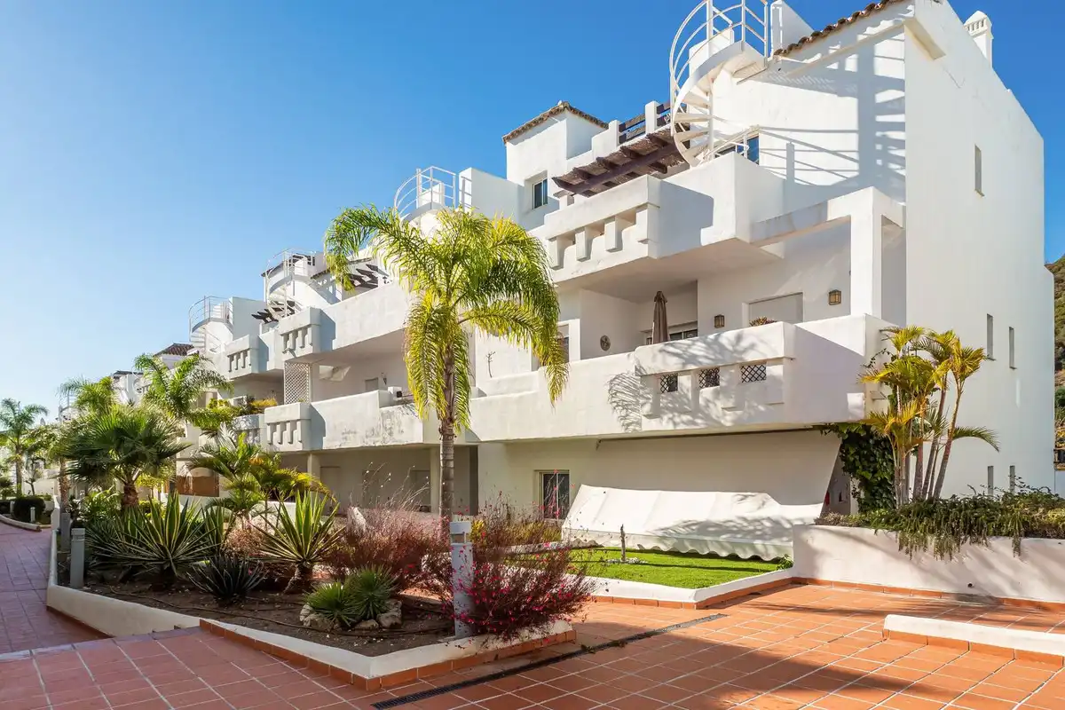 Vista exterior de Apartament en venda en Estepona Pueblo