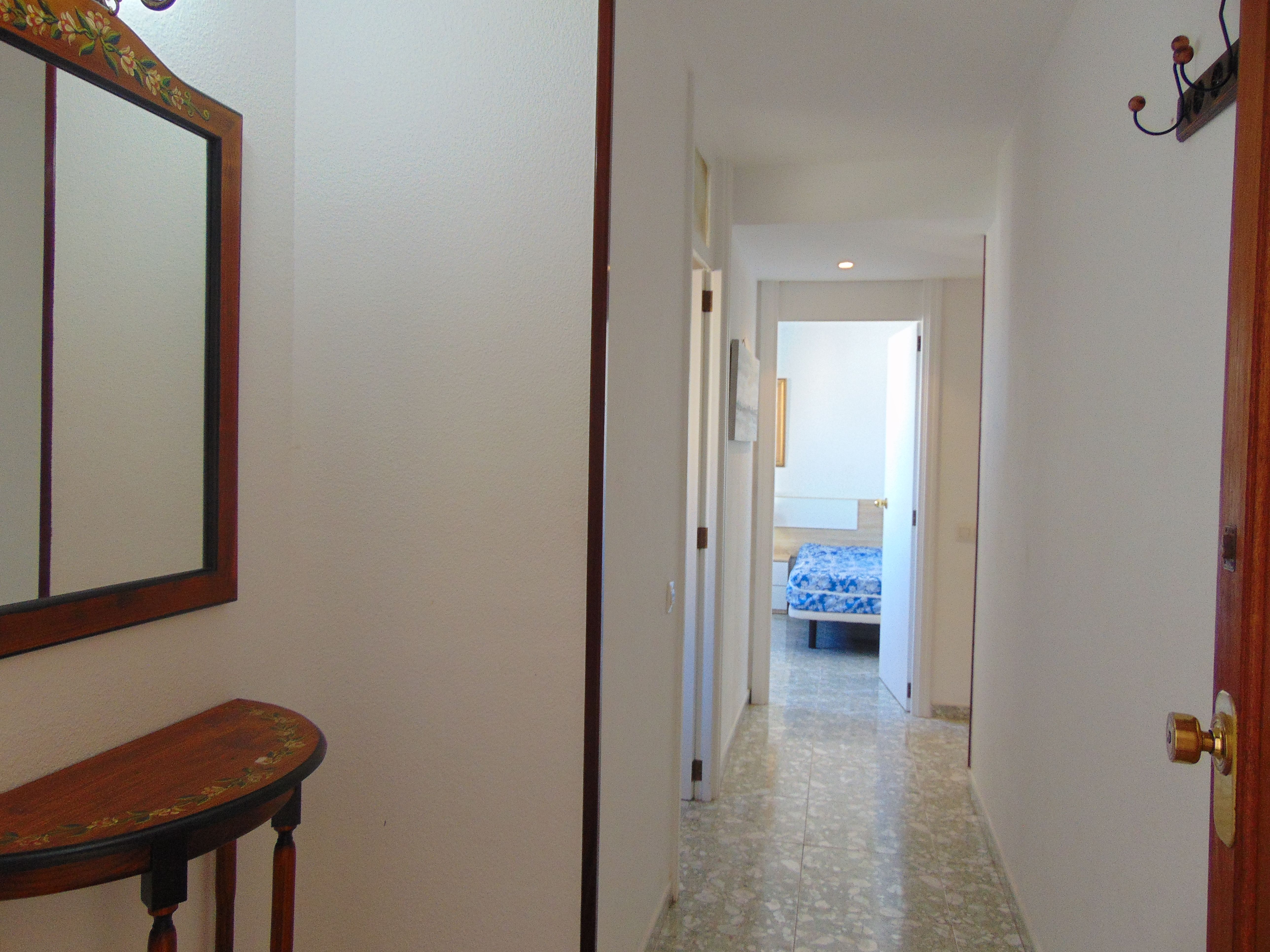 Apartment to rent in Playa Levante
