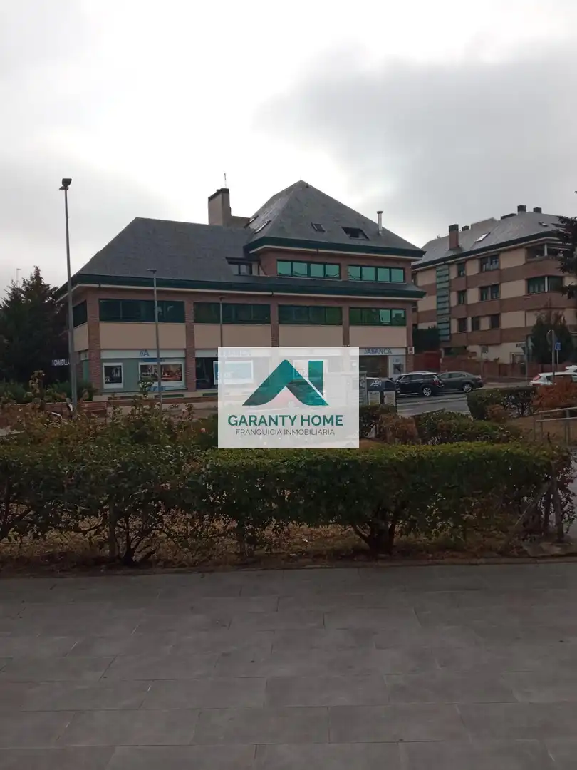 Local comercial en venta en Rozas Centro, imagen 8