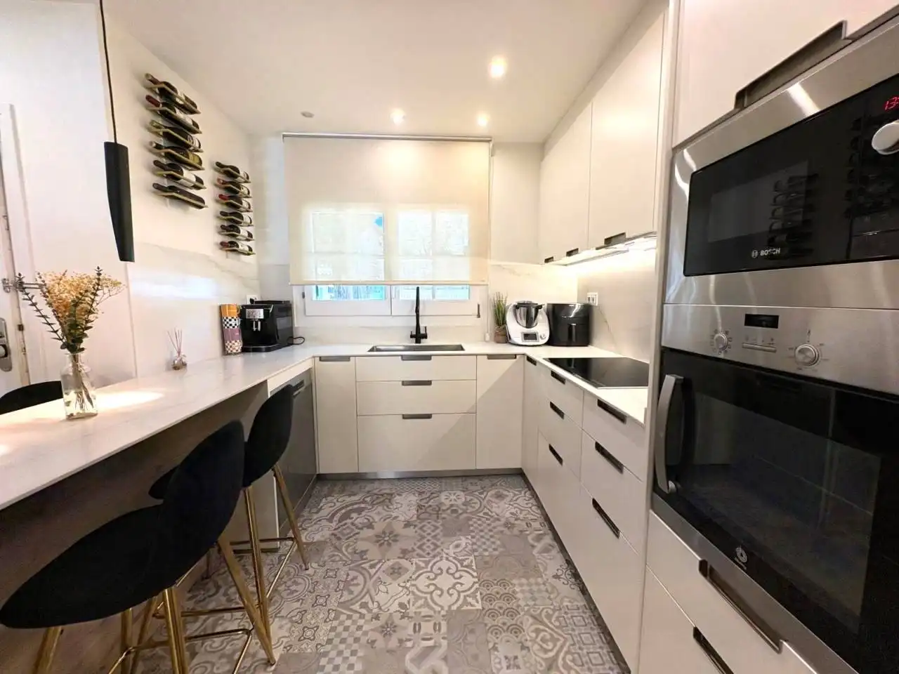 Cocina de Casa adosada en venta en Sant Cugat del Vallès con Aire acondicionado, Calefacción y Parquet
