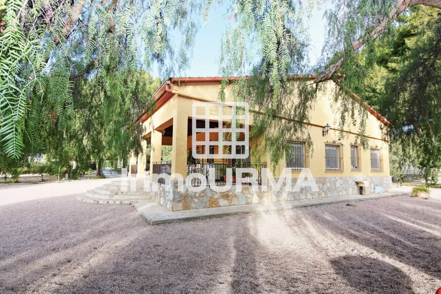 Vista exterior de Casa o chalet en venta en Elda con Aire acondicionado, Calefacción y Jardín privado
