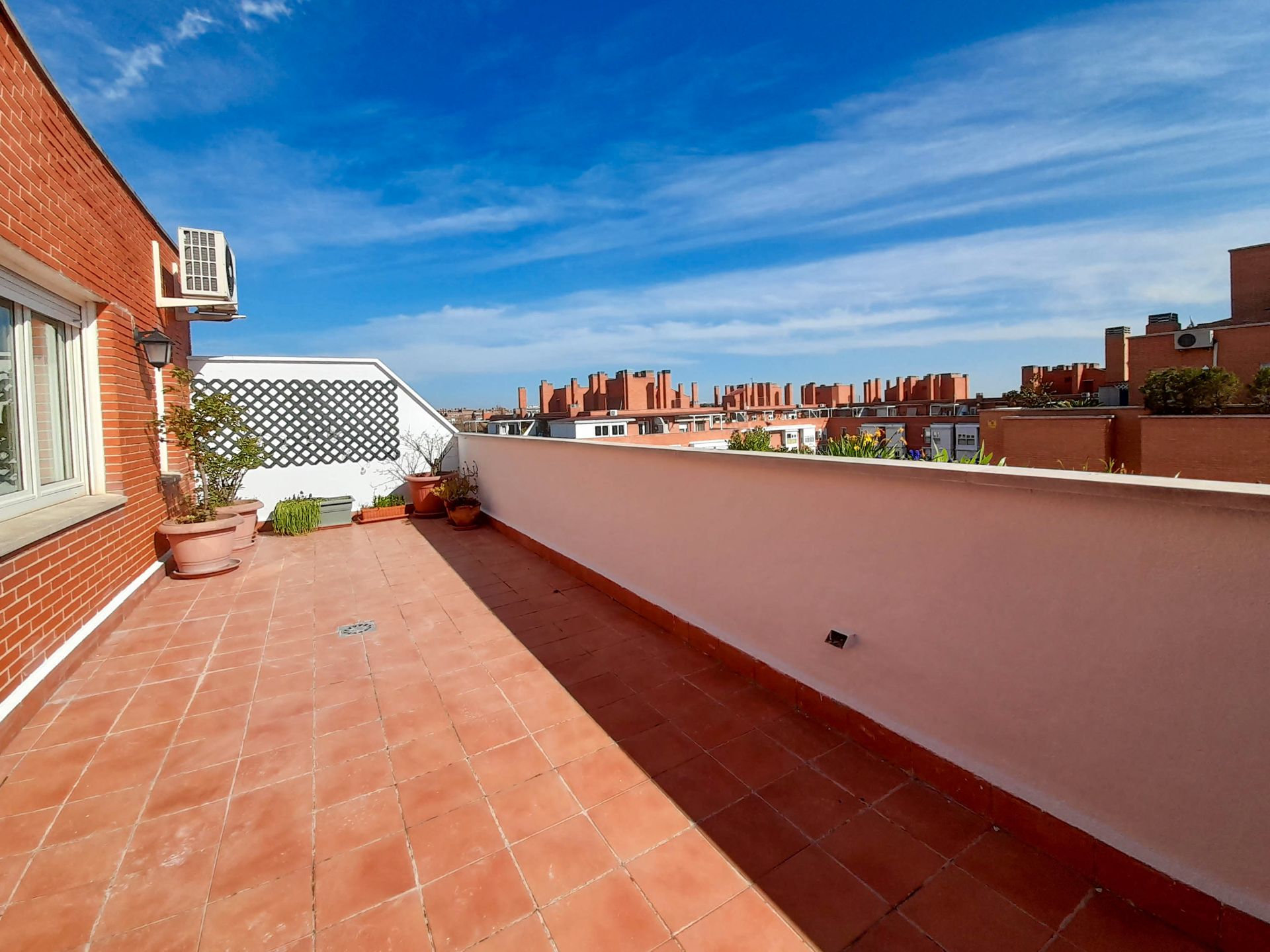 Àtic de lloguer a Calle de Riobamba, Salvador
